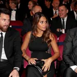 Un ex conquête de Cristiano Ronaldo sort du silence… et balance aussi sur l’infidélité de Messi !
