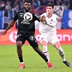 Un joueur de Lens file à  Rennes, Moffi se rapproche de Nice, un nouveau buteur à  Bordeaux ?