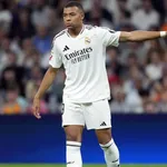 Un pacte secret entre Mbappé et Deschamps au Real Madrid, une recrue fumeuse au FC Barcelone