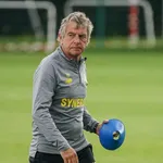 FC Nantes, ASSE – Mercato : un buteur recalé par les Canaris et les Verts débarque en L1