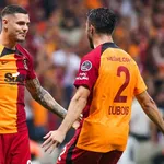 Wanda Nara préfère afficher sa poitrine que de redire oui à  Icardi !