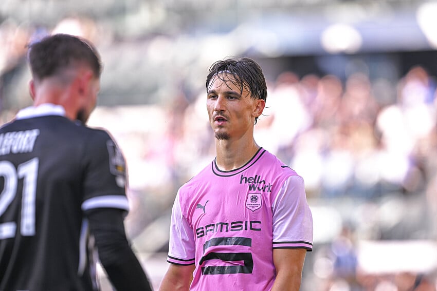 Esteban Lepaul lors d'Angers - Stade Rennais