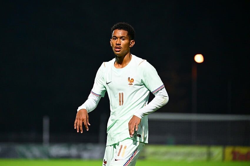 Senny Mayulu lors d'Estonie - France U21