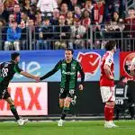RC Lens : Thauvin termine Benatia et l’OM