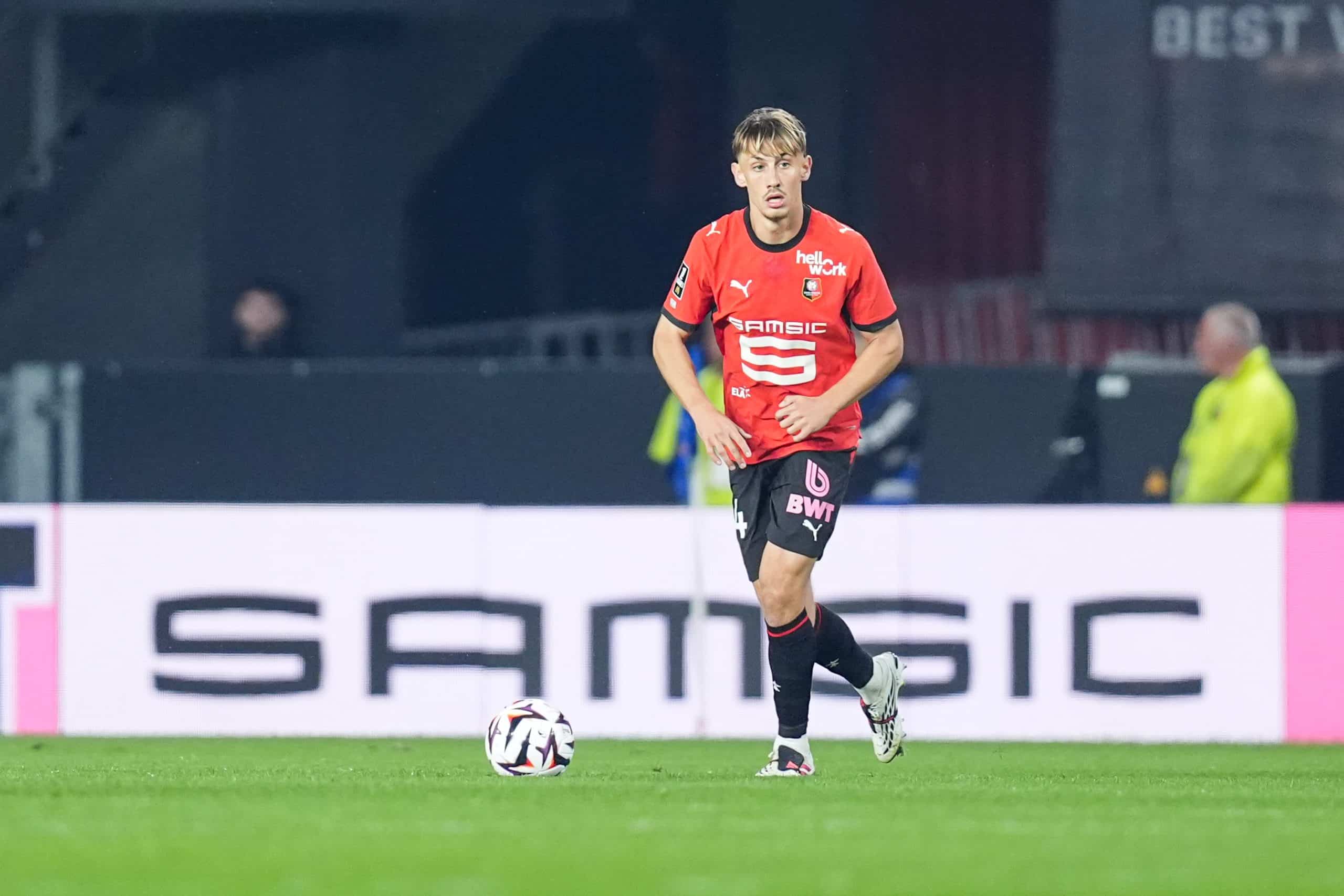 Flashback, il y a un an : OL–Stade Rennais : l’arbitrage qui faisait enrager Lyon… et la page vraiment tournée ?