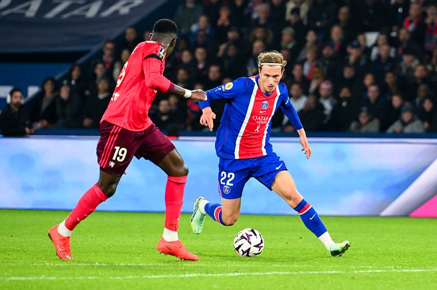 Mika Godts (PSG)
