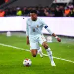Equipe de France : blessé, Mbappé se pavane à Paris avec Ester Exposito et crée une premier malaise avec Zidane 