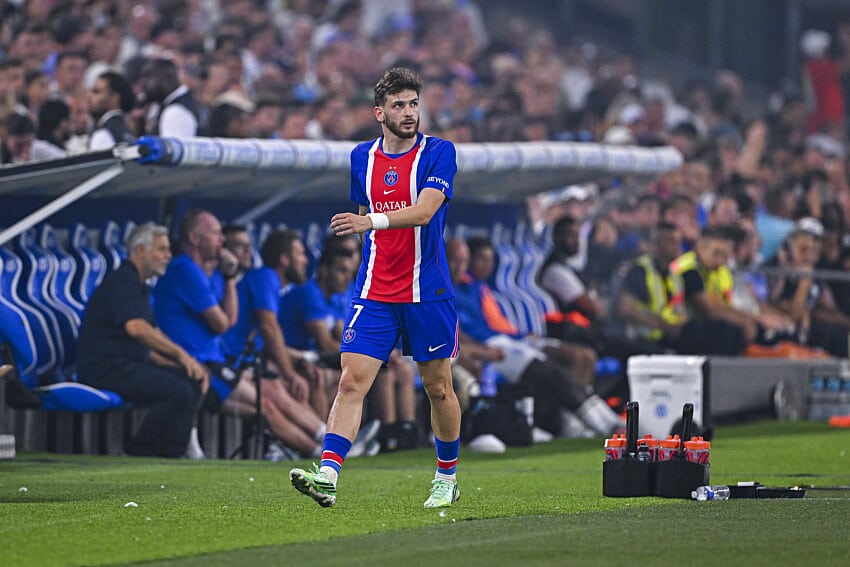 Kvicha Kvaratskhelia (PSG)