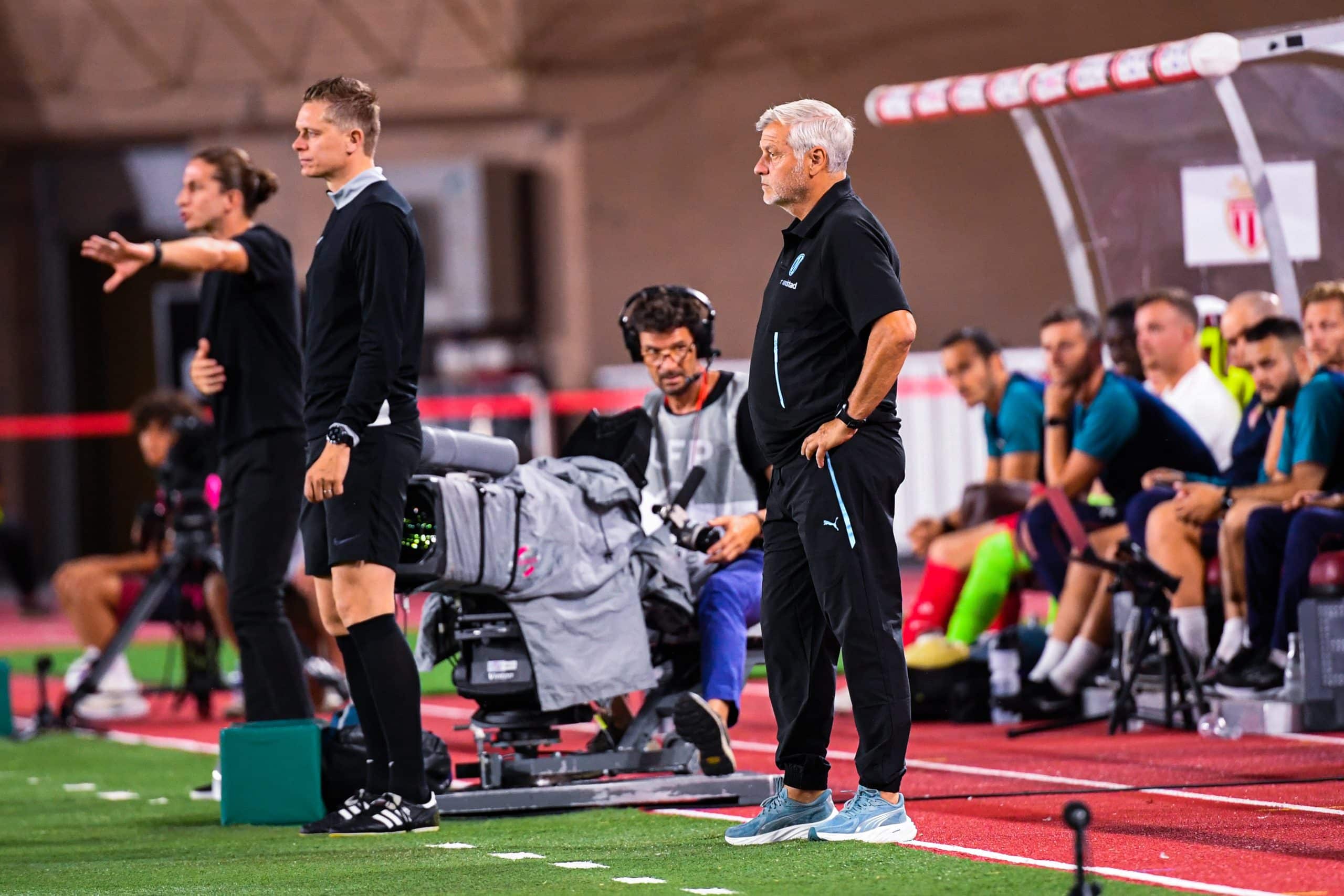 OM : après 12 départs, le mercato laisse Genesio sous tension