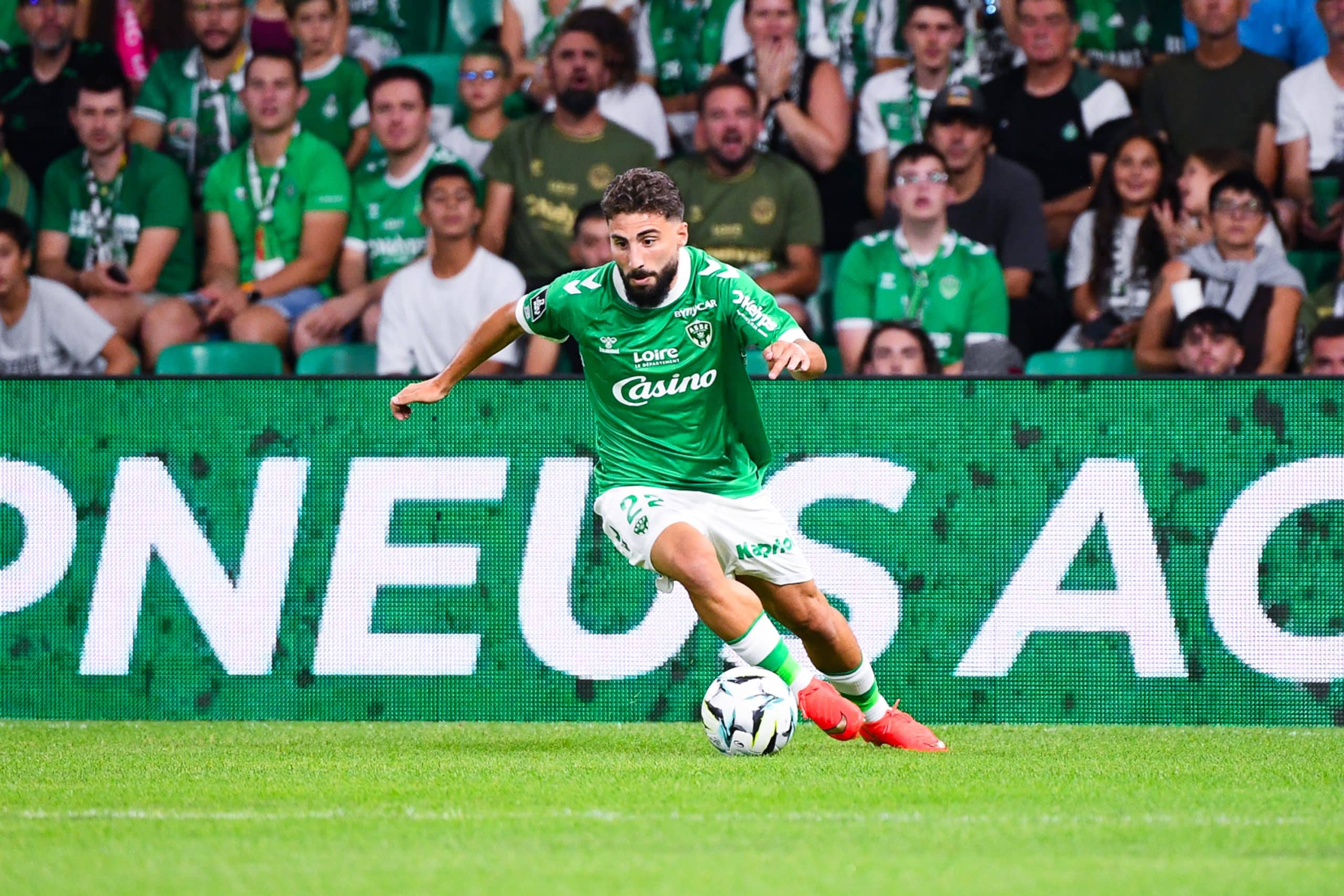 ASSE : une semaine capitale démarre, le Chaudron attend les Verts
