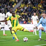 FC Nantes : une option crédible de plus à Lens en attaque ? 