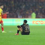 RC Lens – FC Nantes : Ménès dénonce un « suicide nantais » et calme les Sang et Or