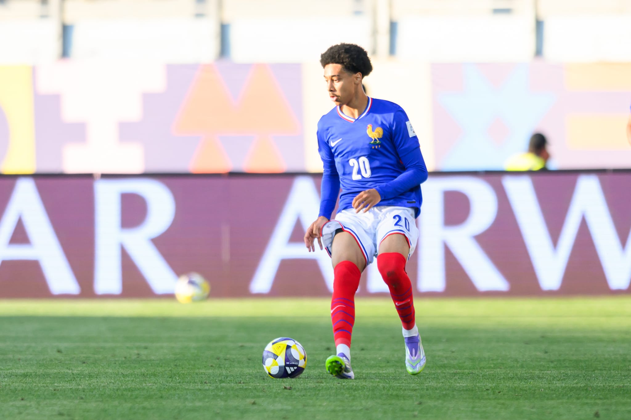 Djylian N'Guessan en action avec l'équipe de France U20.