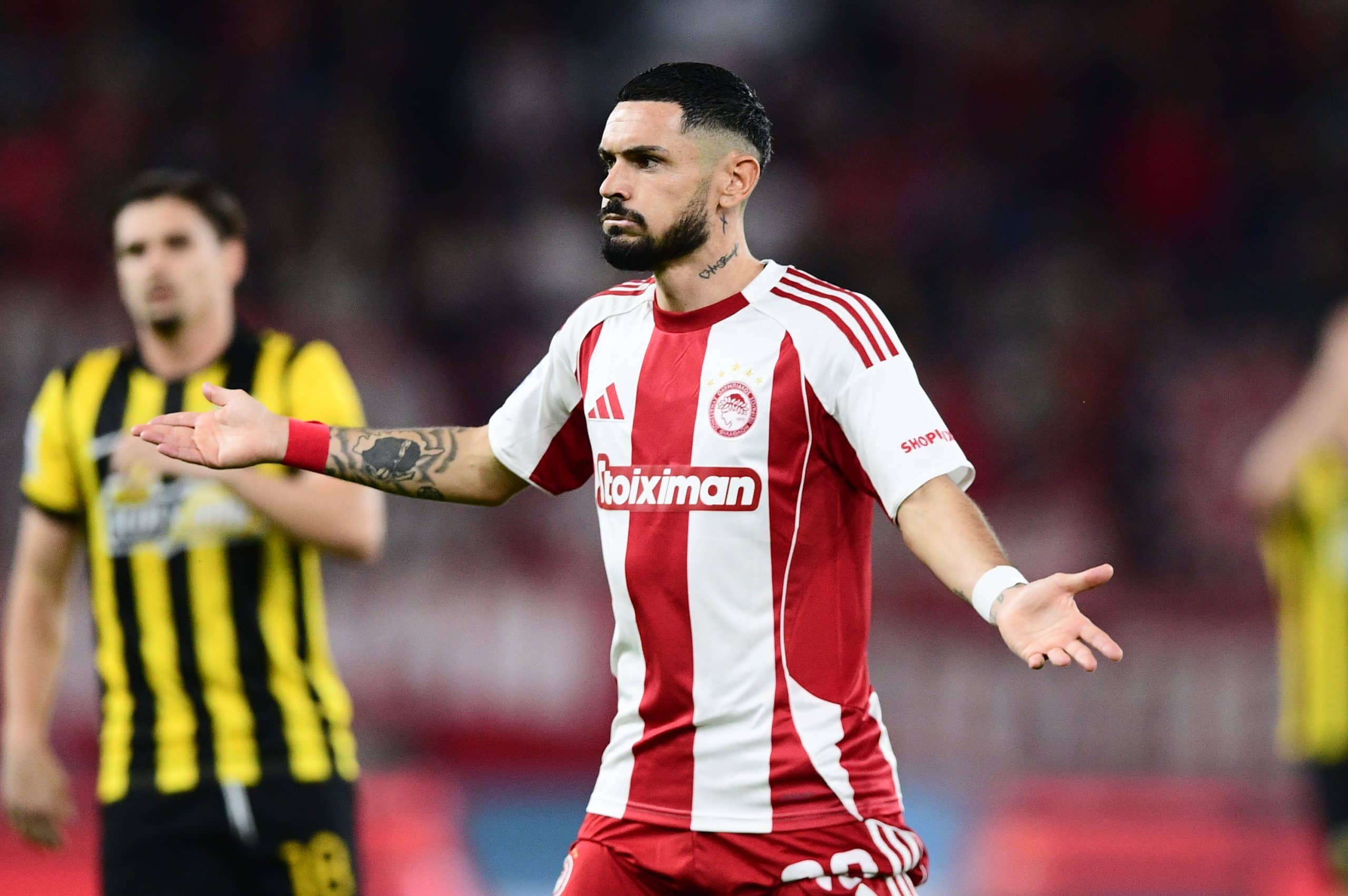 Rémy Cabella lors d'un match de l'Olympiakos.