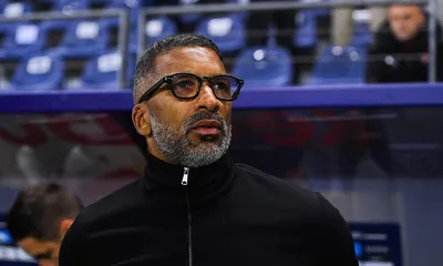 Stade Rennais : Habib Beye prêt à ouvrir la porte à une arrivée très surprenante ?