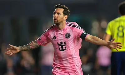 ASSE Mercato : les supporters stéphanois ont vu débarquer Lionel Messi à Saint-Etienne !