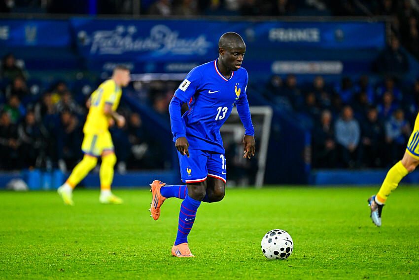 N'Golo Kanté en Bleu