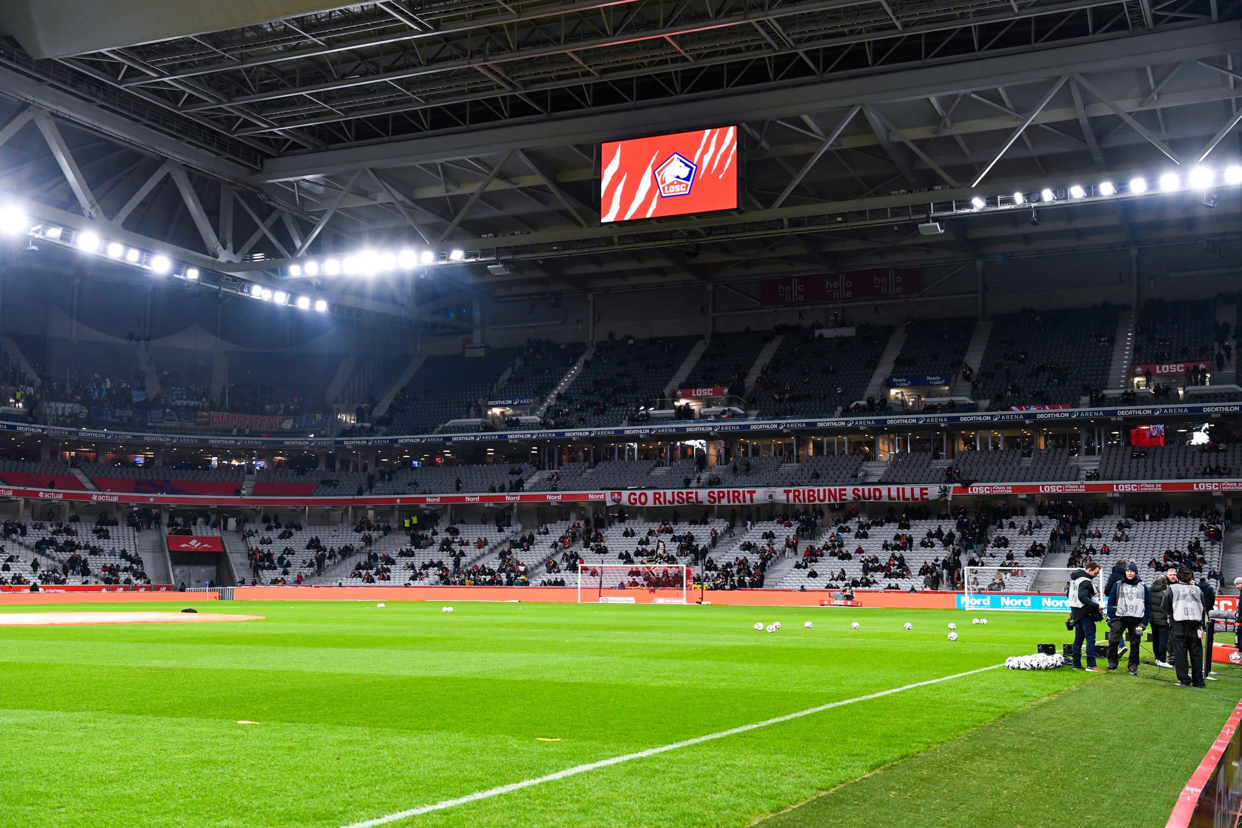 La Decathlon Arena a vu sa tribune nord fermée pour un match.