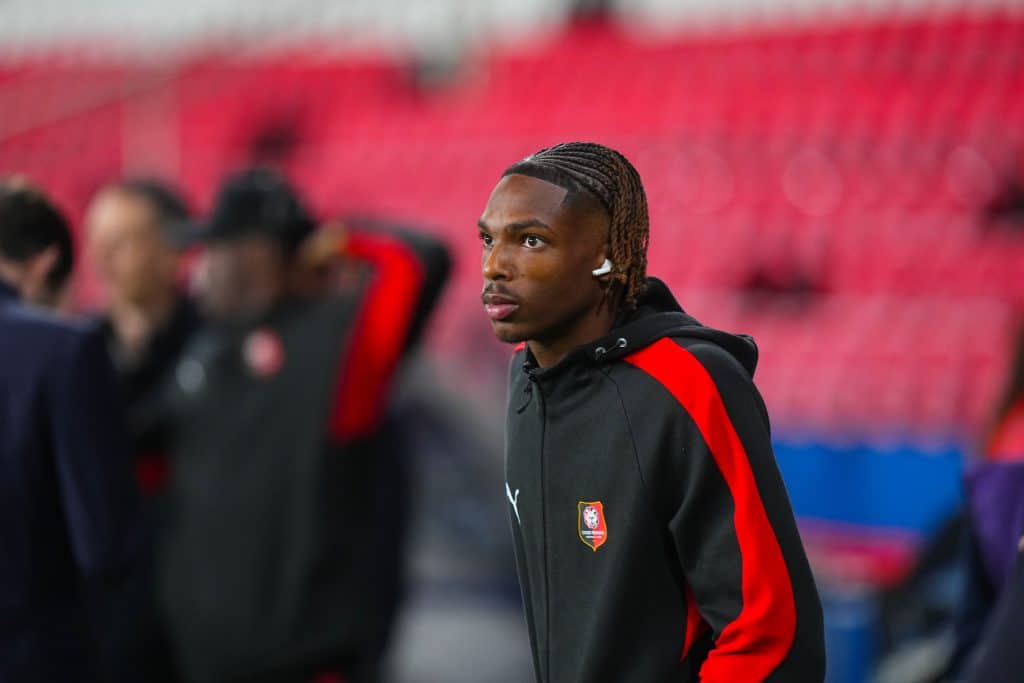 Real Madrid, PSG Mercato : un autre cador européen fonce sur Jérémy Jacquet (Stade Rennais)