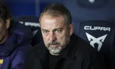 FC Barcelone : Flick fait une annonce mercato et calme le jeu avec les arbitres