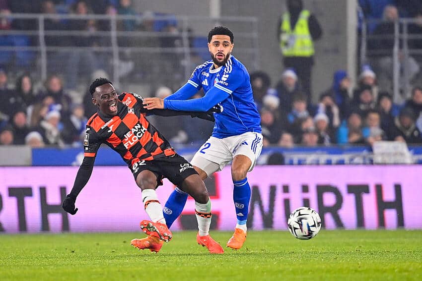 Arthur Avom (FC Lorient)