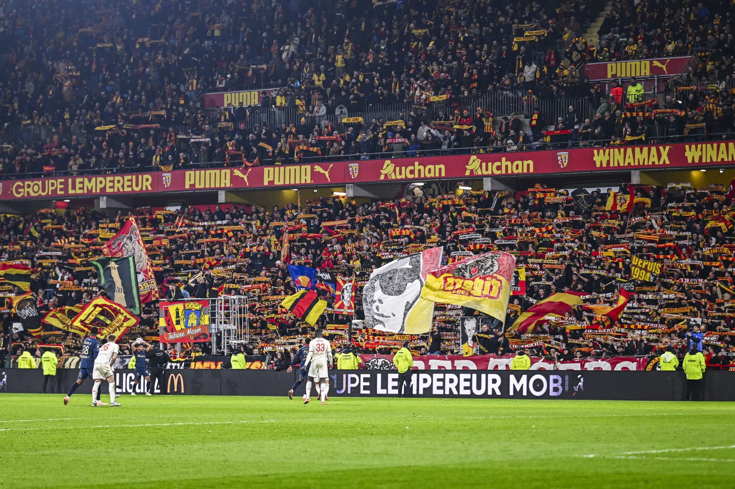Les supporters du RC Lens lors du match face à Nice.