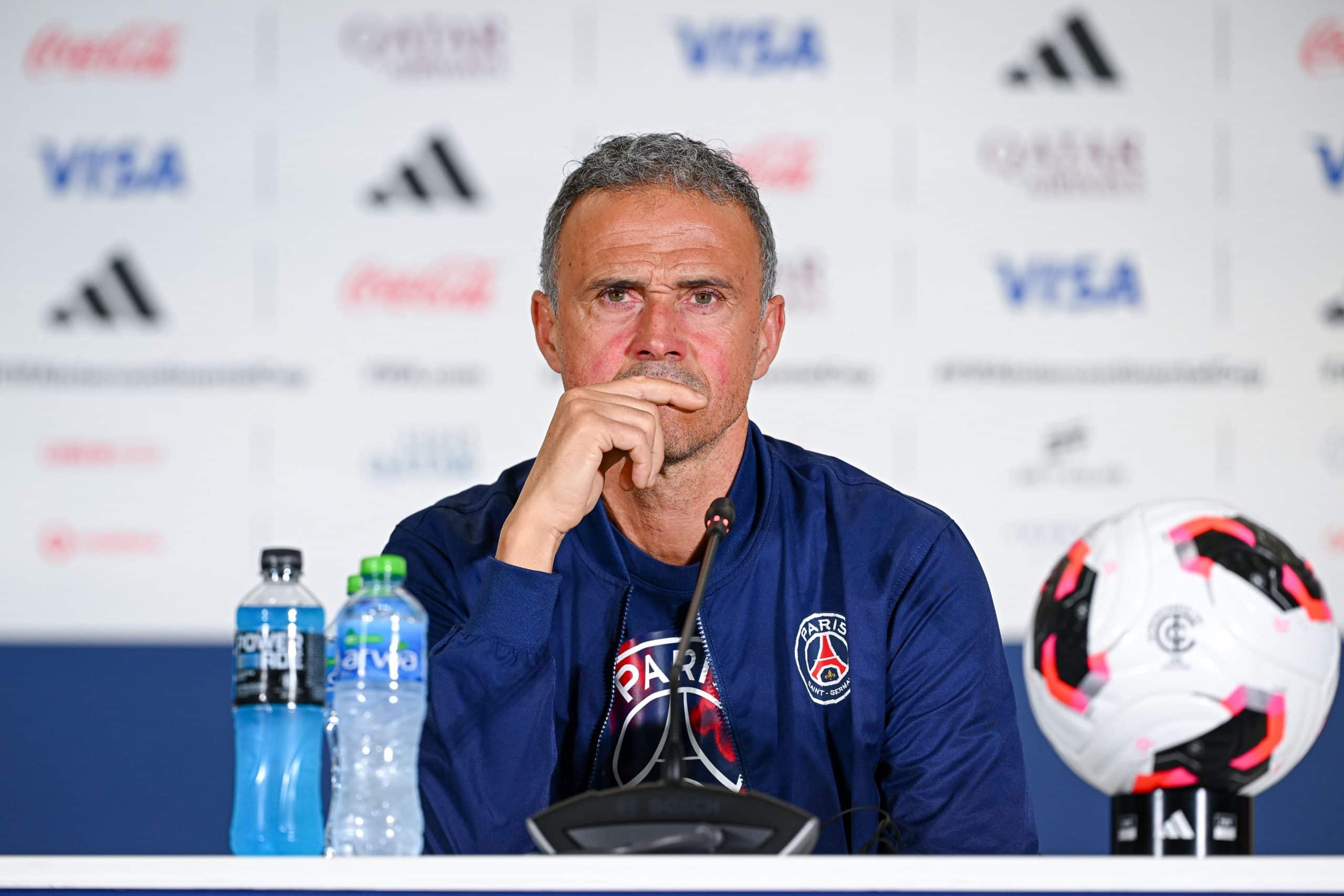 L'entraîneur du PSG, Luis Enrique, en conférence de presse avant d'affronter le Flamengo.