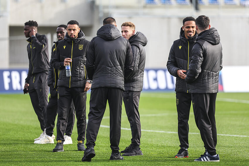 Les joueurs du FC Nantes en réunion