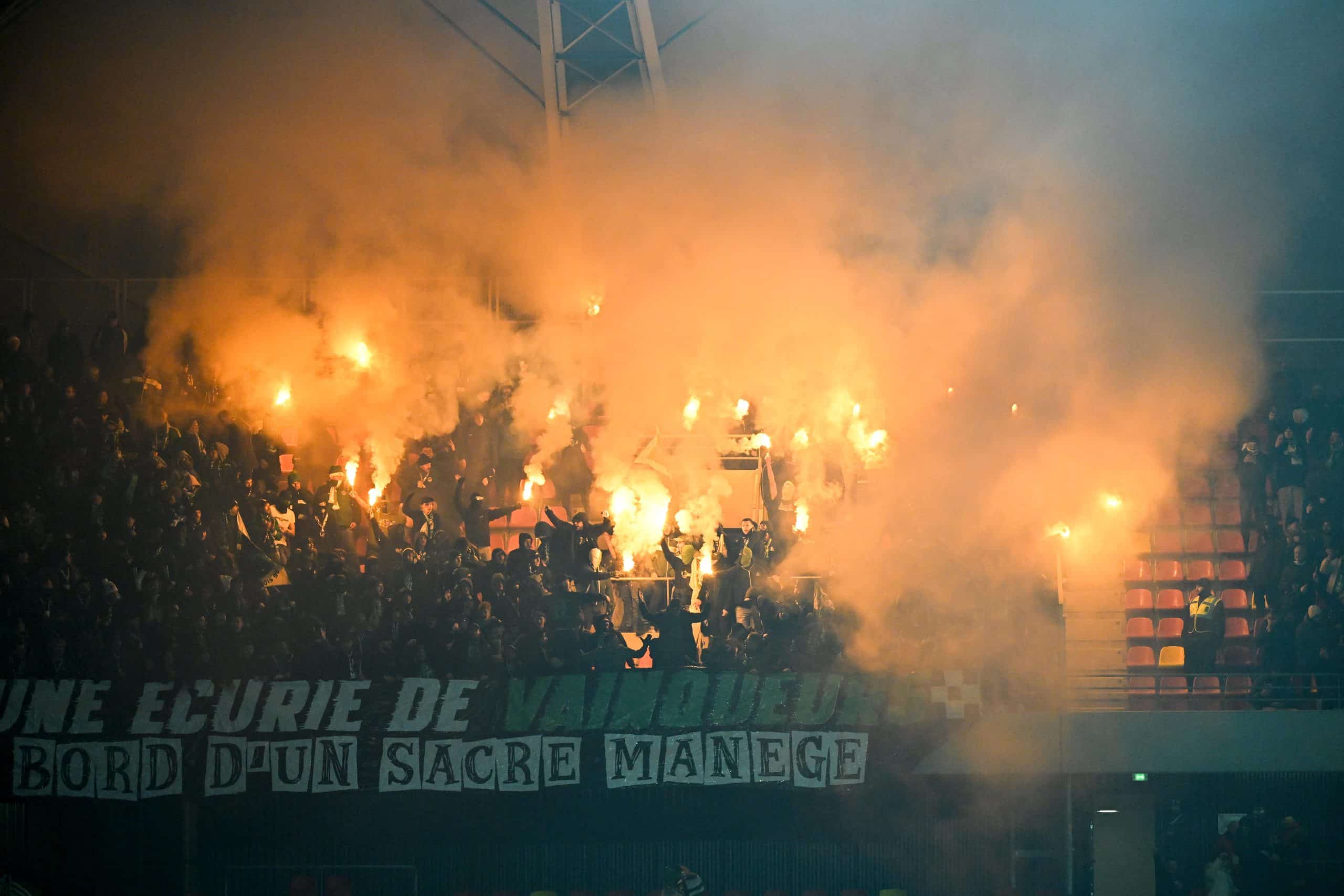 Les supporters de l'ASSE lors du match nul au Mans.