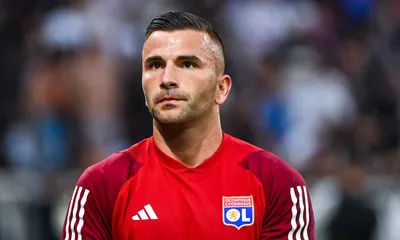 OL Mercato : le RC Strasbourg tient son nouveau gardien, ce n&rsquo;est pas Lopes !