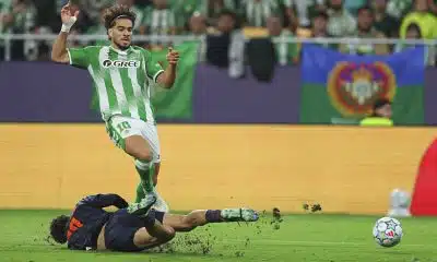FC Barcelone Mercato : Flick prêt à briser le rêve du PSG pour remplacer Kvaratskhelia