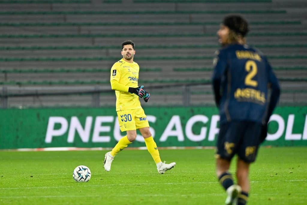 ASSE – Clermont : Larsonneur, un coup de gueule et une critique à Horneland
