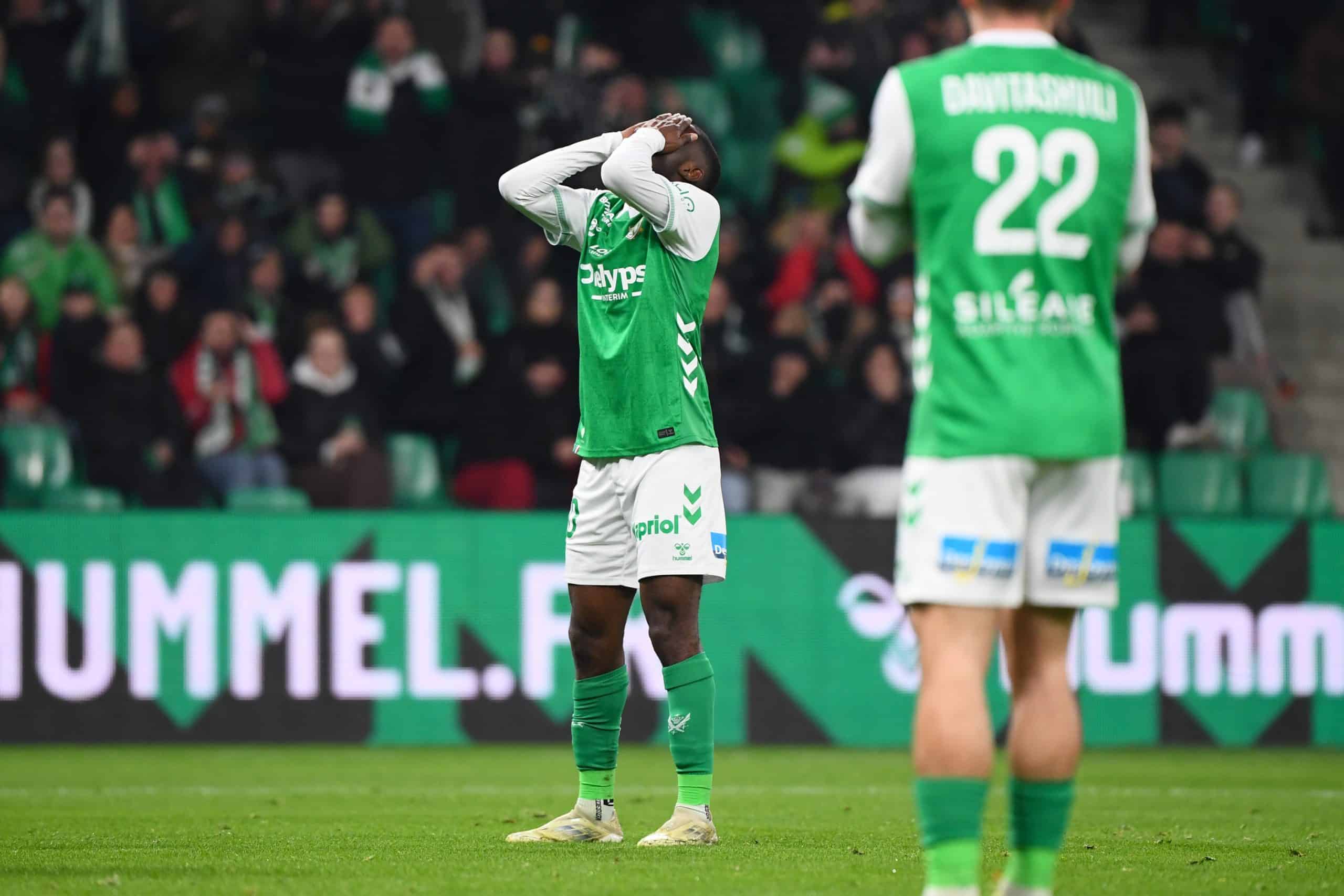 Augustine Boakye déçu après une occasion manquée.