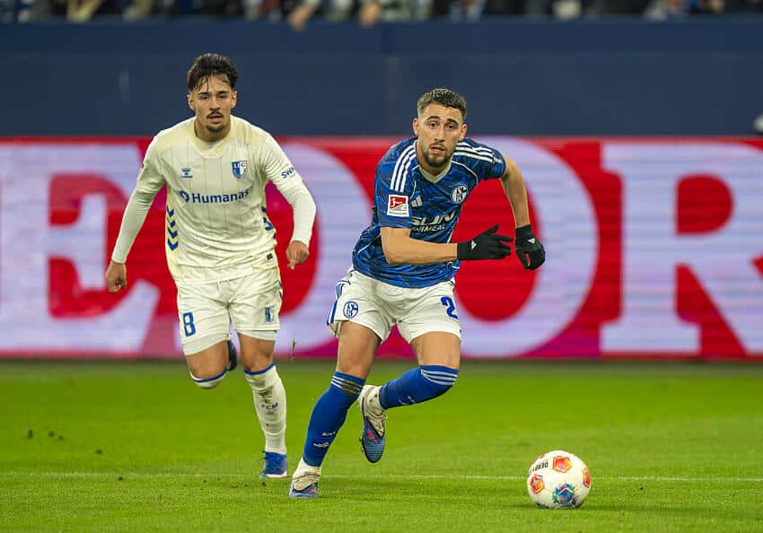 Adil Aouchiche (Schalke)