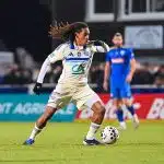 ASSE Mercato : les supporters s’enflamment, le peuple vert répond cash à la rumeur d’un retour d’Amougou ! 