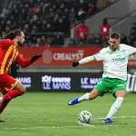 ASSE Mercato : un ex joueur coté de l’OM et du PSG pourrait accélérer le départ de Stassin cet hiver ! 