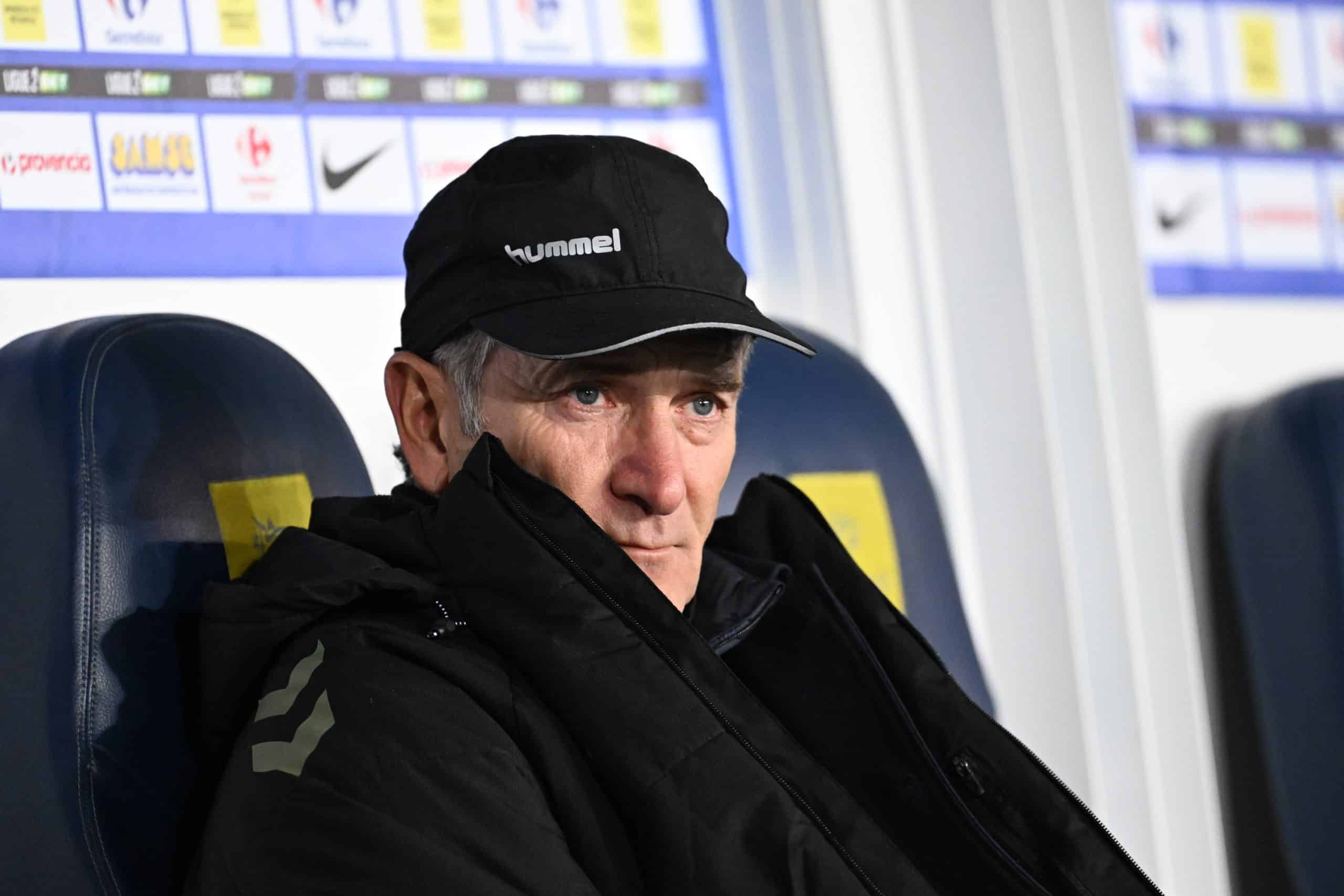 L'entraîneur de l'ASSE, Philippe Montanier, lors du match à Grenoble.