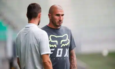 ASSE : Ruffier tire à balles réelles, 3 anciens Verts prennent cher !