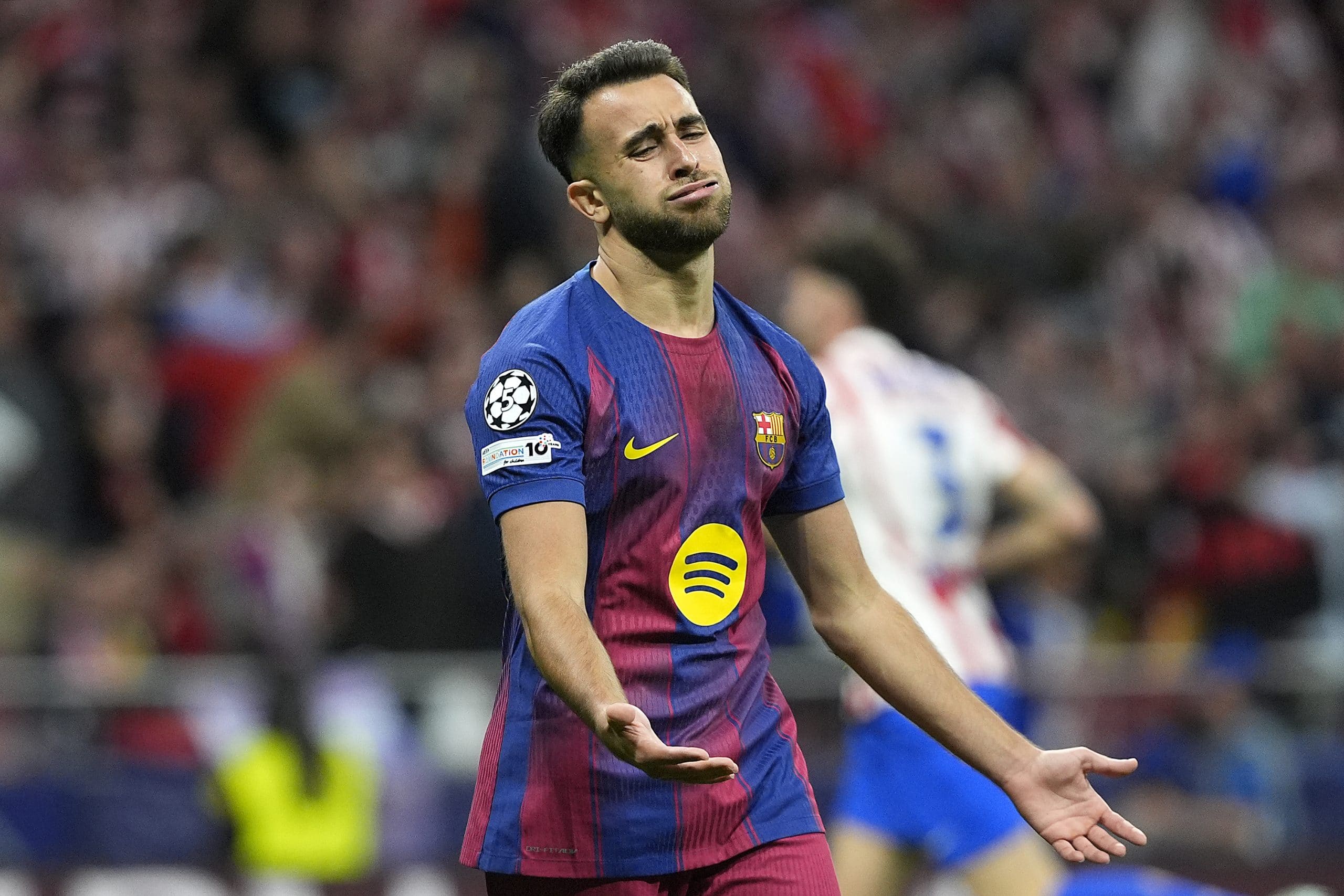 Eric Garcia déçu après une action manquée face à l'Atlético.