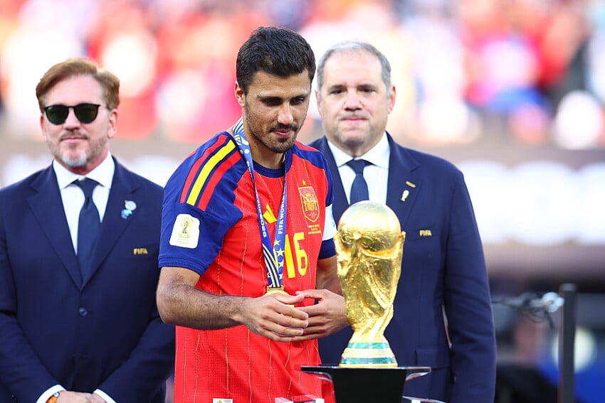 Rodri avec la Coupe du monde 2026