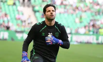 ASSE : Larsonneur ciblé et moqué suite à son match contre Troyes