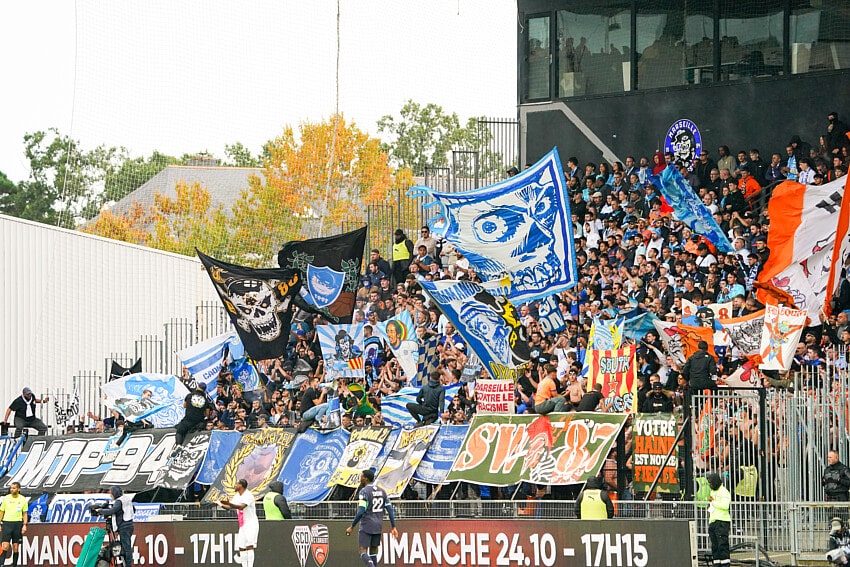 Les supporters de l'OM à Angers
