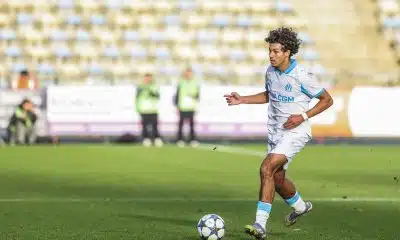 OM Mercato : la huitième signature de l’été officialisée, un défenseur quitte le club !