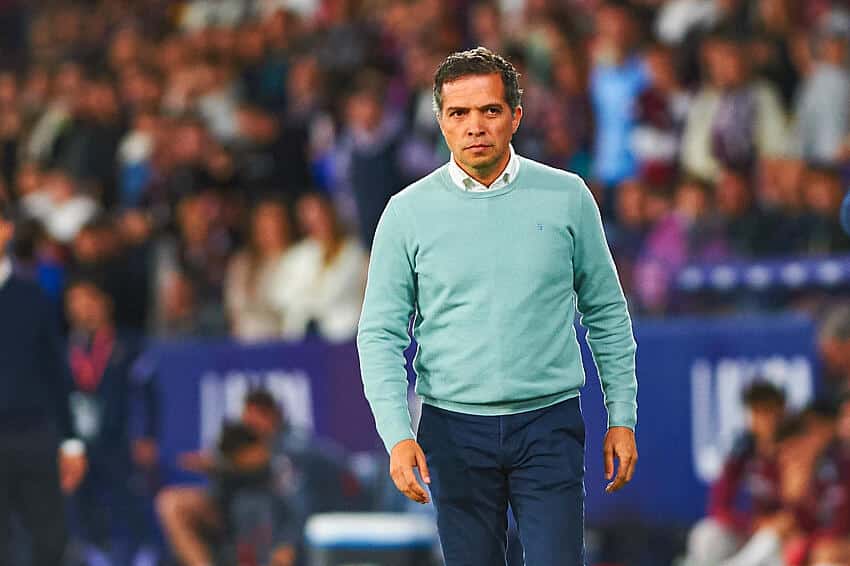 Luis Castro (Levente)