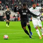 OM Mercato : un attaquant de Ligue des Champions en approche ?