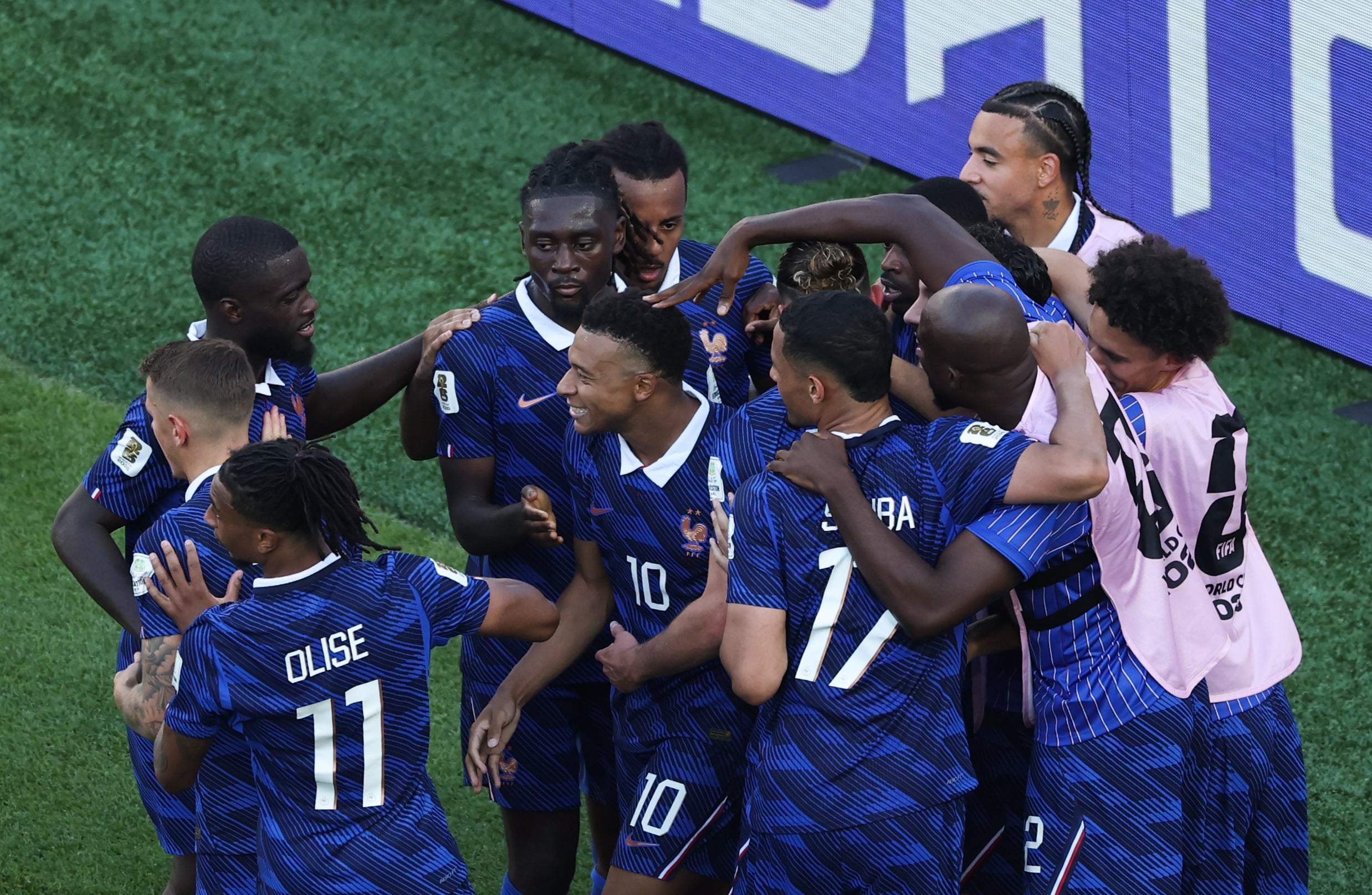 La joie des Bleus lors de France - Paraguay