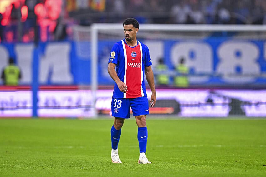 Warren Zaïre-Emery lors d'OM - PSG