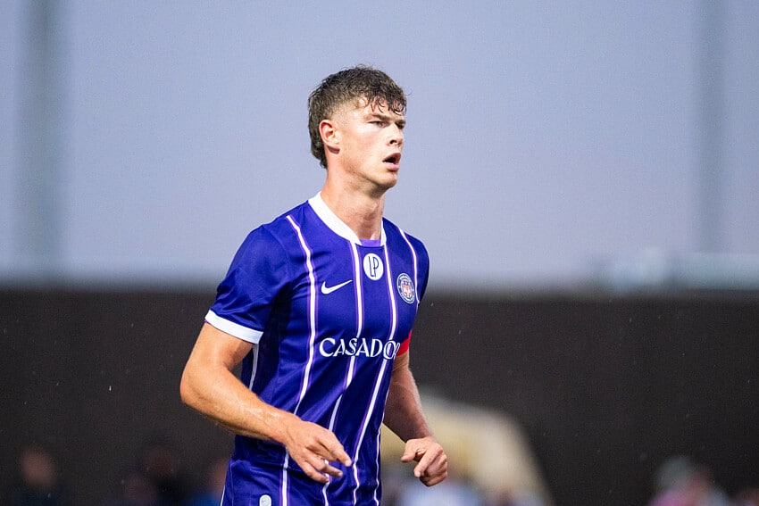 Charlie Cresswell (Toulouse)