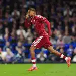 PSG : les débuts timides de Barcola à Liverpool
