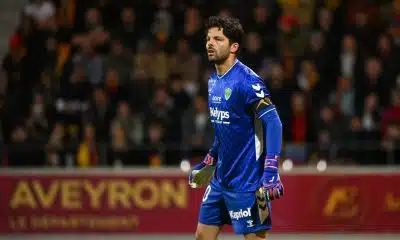 ASSE : Larsonneur renvoyé sur le banc contre Amiens !